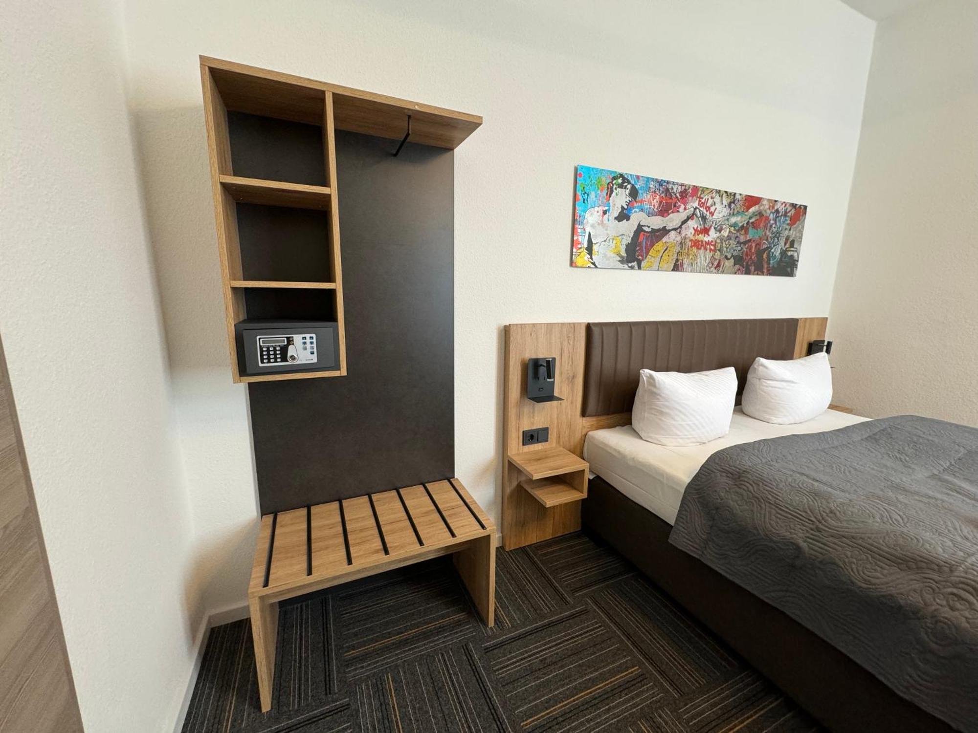 Hotel Bregenz Berlin Exterior photo